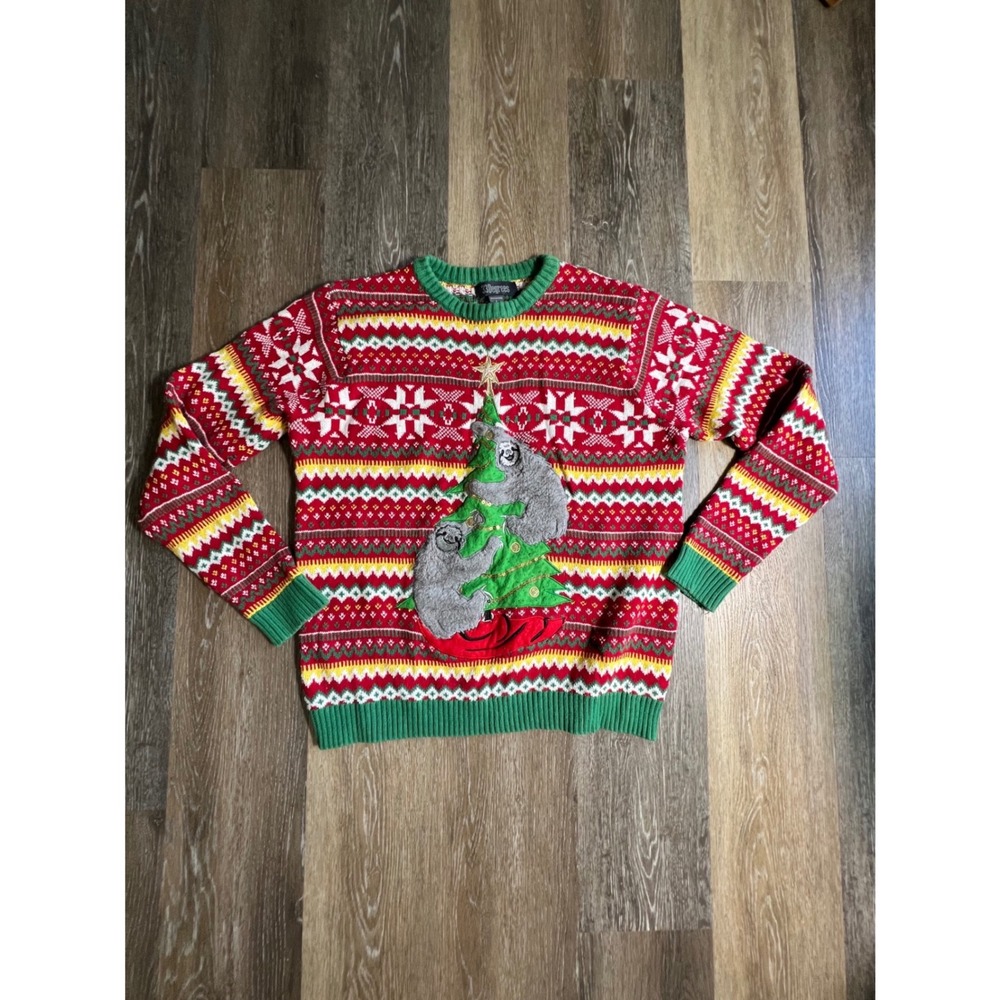 33 Degrees Sloth Christmas Sweater Mens Large Red Green Excellent Fair Isle Tree
